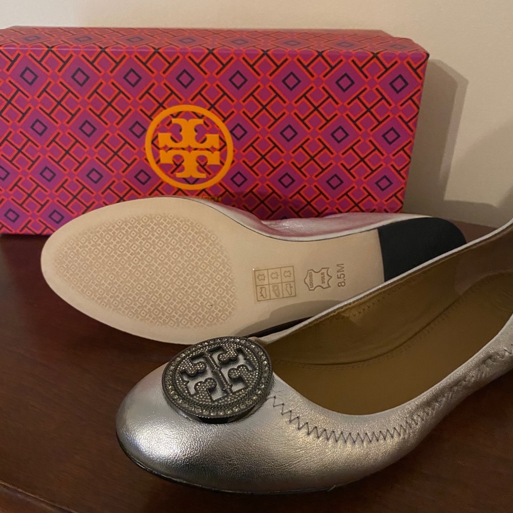 tory burch jelly ballet flats